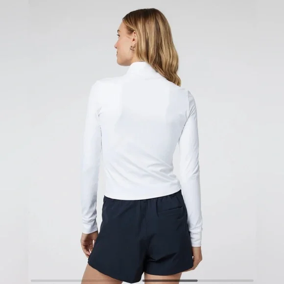 Vuori Studio Half Zip White - Picture 3 of 9
